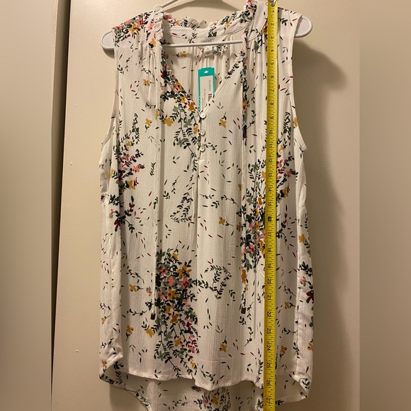 White Floral Sleeveless Top (multicolor) - Picture 12 of 13